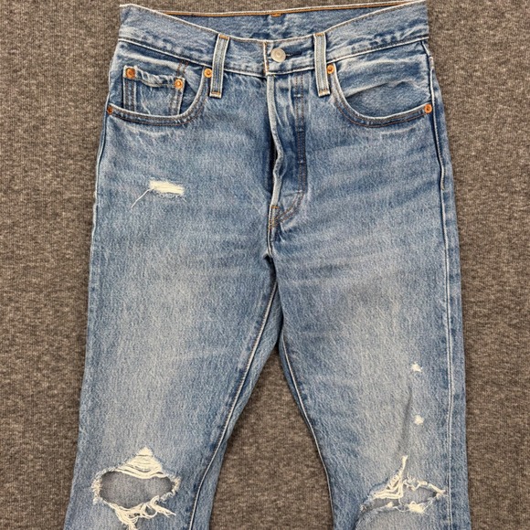 Levis 501 Skinny Jeans Womens 24x30 Light Wash Distressed Button Fly Denim Long - Picture 3 of 11